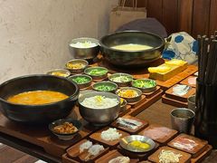 -银米·云南传统过桥米线(双廊黑金冠店)