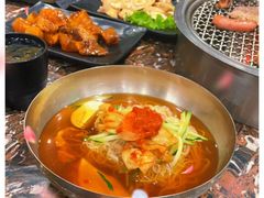 -啊美丽炭火烤肉(滑翔一店)
