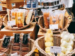 -皇冠幸福里动物奶油生日蛋糕(万达店)