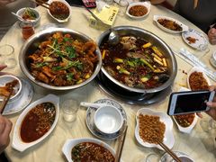 -曾老幺鱼庄(龙华商厦店)