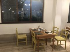 -通安客栈中餐厅·何家小馆