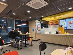 -麦当劳(轻轨曹杨路店)