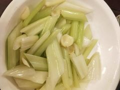 炒西芹-新聚丰菜馆(太监弄店)
