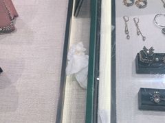 -Alexander McQueen(远洋太古里店)