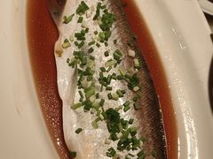 葱椒鲈鱼-绿茶餐厅(朝阳大悦城店)