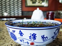 -吾穆勒蓬灰牛肉面·清真(北滨河中路店)