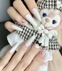 -斯馨·健康美甲美睫