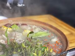 石橄榄炖鸡-洪大厨鸡煲(福田店)