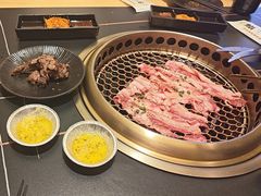 -極屋鮨牛 · 烧肉酒场(时代C馆店)