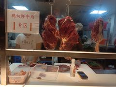 -牛里牛气· 榴莲海鲜鲜牛肉自助火锅·烤肉(横岗店)