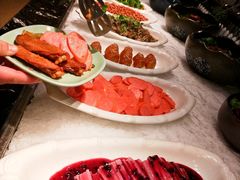 -釜御山海鲜烤肉火锅自助(新城市中心店)