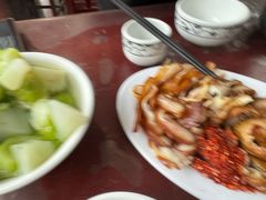 卤猪肘-老鼎万春卤菜(五代传承创始老店)