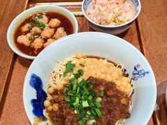 -兵哥豌豆面(创意谷店)