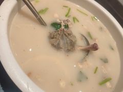 -梅利汴京烤鸭•开封豫菜地标店(东大街店)