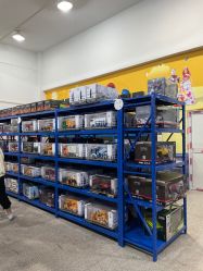 -逝水玩具折扣店