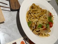 -必胜客(WOW南雄店)