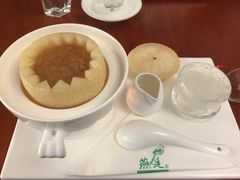 -燕庭·纯燕窝·甜品下午茶(南京西路店)