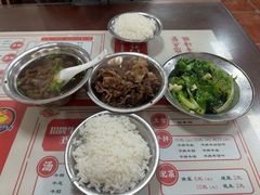 -阿秋牛排(湖心街店)