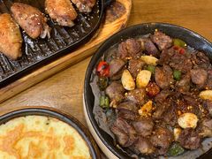 -老东镇啤酒屋海鲜加工·蒸汽海鲜·海鲜烧烤(台东店)