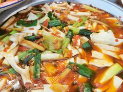 -佬缸炮江湖川菜(玉林店)
