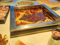 -二荆条·蜀鲜汇城市森林火锅