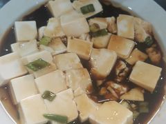 -余杨鸭鸭餐厅