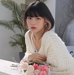 点击看大图 -CE·专业蛋白•羽毛接发·潮色烫染品牌店