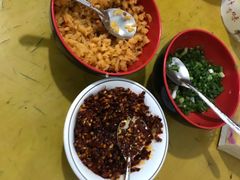 -胖子水煮(铁路三村无任何分店)