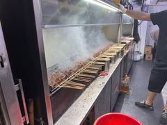 -巴汗羊肉串烧烤店
