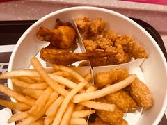 -肯德基(彩云城店)