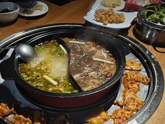 -7号院街鲜鱼府·涮烤一体(酒城华府总店)