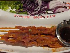 -威记烧嘢·南宁烧烤·超级生牛(绿地店)