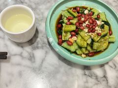 -小菜园新徽菜(宜兴八佰伴店)