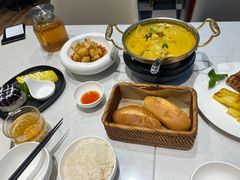 -美奈小馆·越南料理(中航城君尚购物中心店)