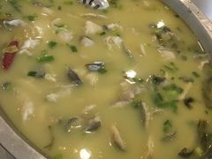 -鑫巴蜀小镇 · 水煮鱼专研店(玉桥店)