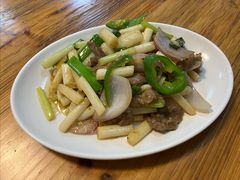 藕带炒牛肉-甜甜屋(解放中路店)