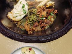 -万里闯关东铁锅炖菜馆(高新旗舰店)