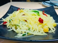 酸辣土豆丝-怪怪龙虾·来自江苏盱眙(惊驾路店)