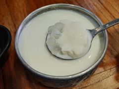 -云阿蛮云南生烫牛肉米线(奉贤路店)