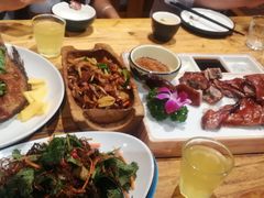 -老滇山寨•云南特色菜•地方菜•民族风情歌舞表演(金碧店)