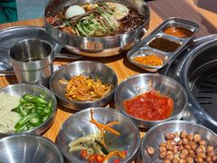 哼蟹冷面-哼蟹二将·烤肉酱蟹(合生汇店)