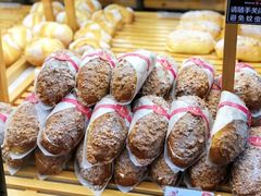 -BROAD面包路·欧式面包(龙湖时代C馆店)