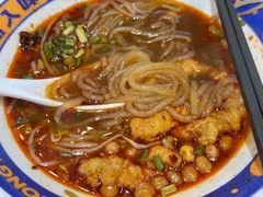 -魔都三兄弟酸辣粉·蘸卤炸串(虹桥万科店)
