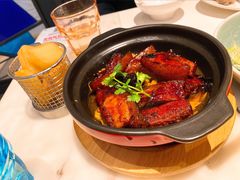 黑枣汁煨五花肉-港丽餐厅(高德置地店)