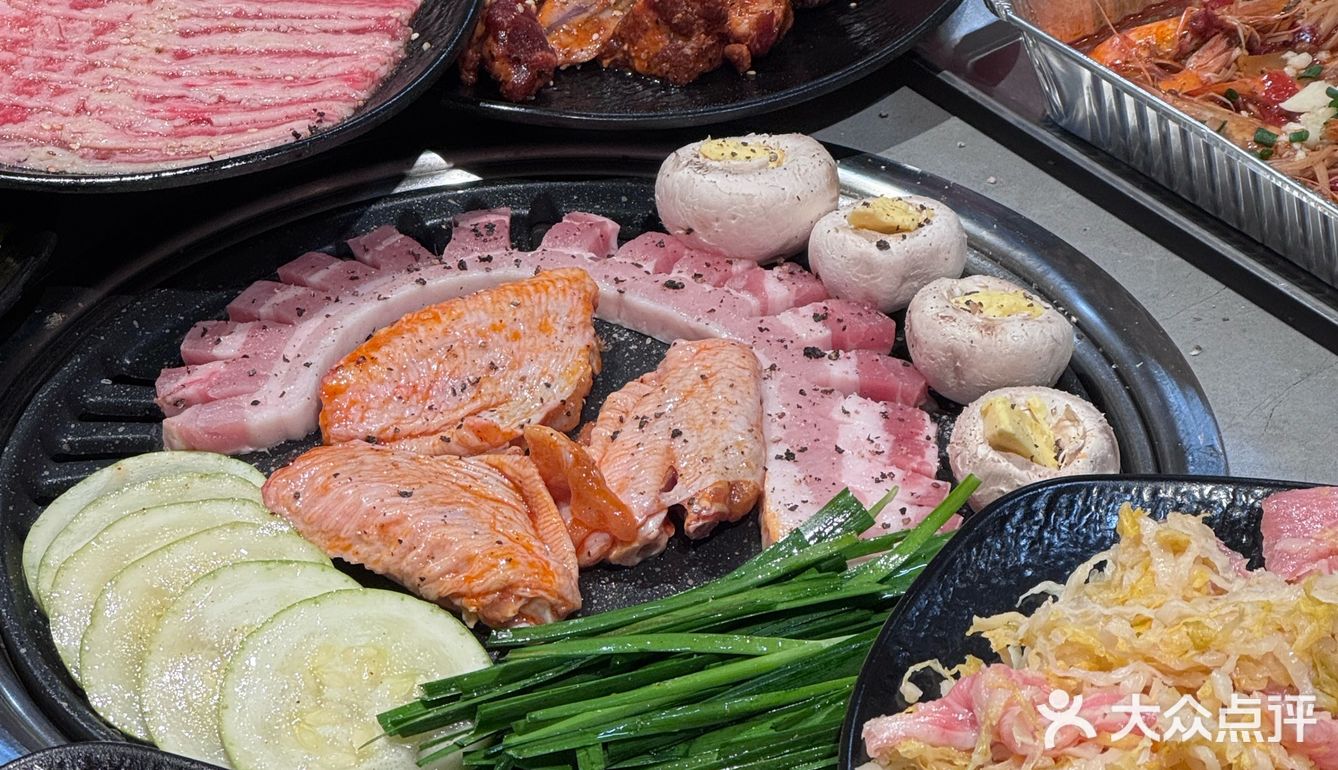 肉食星人赶快集合❗️哈炭烤肉一顿吃到大满足❗️