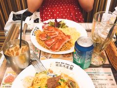 鸡扒印尼捞面-旺记冰室(九龙中心大厦店)