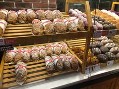 核桃布里奥斯-BROAD面包路·欧式面包(龙湖时代C馆店)