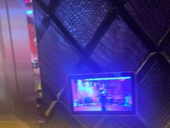 -温莎KTV(珠江路店)