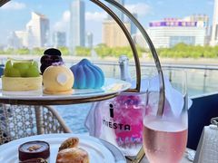 -MONICH牛排融合餐厅(和义大道购物中心店)