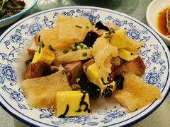 -侬佳蒸菜馆(听潮店)